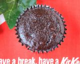 A picture of step 7 of Delicious Okara Muffins with White Chocolate.