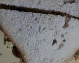 A picture of step 5 of Egg chicken sandwich.