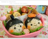 A picture of step 7 of Simple Hina Doll Onigiri for Bento.