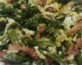 Foto del paso 4 de la receta: Revuelto de espárragos con bacon