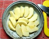 Foto del paso 1 de la receta: 🍎 ¡Crumble húmedo para una manzana!