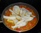 Foto del paso 2 de la receta: Guiso de Calamares al curry