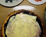 Foto del passaggio 4 della ricetta Crostata con crema e mirtilli