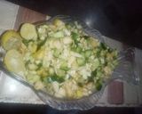 A picture of step 2 of Green salad.