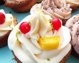Une image de l'étape 4 de Cup cake fleur d'oranger et crème de marrons.