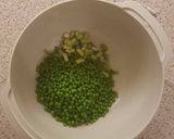 A picture of step 2 of Pea and Ham Salad.