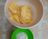 Foto langkah ke 2 dari resep Roti Smoked Beef Mozarella.