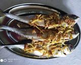 Foto langkah ke 3 dari resep Ikan Geronggong/Cencaru kukus.