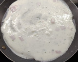 Sonkás sajtos palacsinta fokhagymás joghurttal gluténmentesen recept fázis 3 fotója