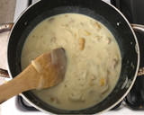 Foto del paso 7 de la receta: Macaroni Gratín ~Macaroni Gratinado con Salsa Blanca Estilo Japonés~