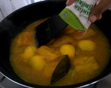 Foto langkah ke 7 dari resep 3. Opor Telur Tahu.