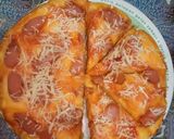 Foto langkah ke 5 dari resep Pizza tanpa ulen praktis.