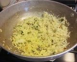 A picture of step 4 of Rice with coconut and radish.