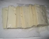 A picture of step 1 of Firm Tofu Steak Seasoned with Black Pepper.