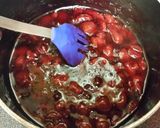 A picture of step 1 of Tart Cherry Sauce.