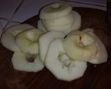 A picture of step 4 of Fried Apple Rings.