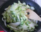 A picture of step 6 of Broccoli Stem Potage.