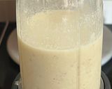 A picture of step 2 of Apple Anjeer Milk Shake.