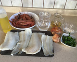 Foto del paso 1 de la receta: Bacalao en salsa de gambones