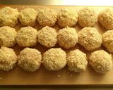 A picture of step 10 of Ground Meat Cutlets Juicy with Cabbage and Pork.