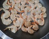 Foto langkah ke 3 dari resep Udang Goreng Mentega.