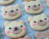 A picture of step 14 of Teddy Bear Cookies.