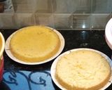 A picture of step 2 of Vanilla spong cake.