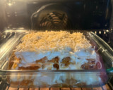 Foto del paso 5 de la receta: Lasaña de pollo al curry y queso