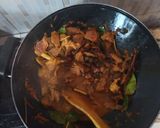 Foto langkah ke 4 dari resep Tongseng sapi masak gulai.