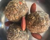 A picture of step 7 of Hadson meva Ladoo.
