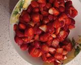 Foto del passaggio 3 della ricetta Millefoglie fragole e lamponi