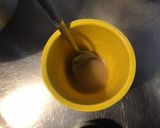 Une image de l'étape 3 de Prunes en gelée de coco.