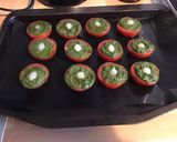 Une image de l'étape 5 de Tomates au four façon provençale ail et persil.