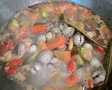Foto langkah ke 3 dari resep Garang asem kerang.