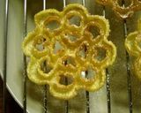 A picture of step 15 of Khatoon (Nan) Panjereh (Persian Dessert).
