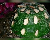 A picture of step 2 of Chash wala green halwa.