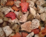 Foto del paso 3 de la receta: Pechuga de pollo salteada con verduritas