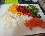Foto del paso 2 de la receta: Carne picada con verduras en salsa teriyaki