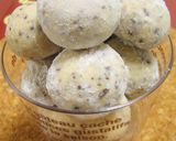 A picture of step 6 of With Vegetable Oil Coffee Snowball Cookies.