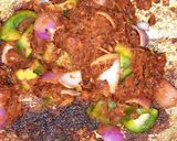 A picture of step 6 of Paneer do pyaza.