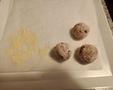Foto del passaggio 4 della ricetta Polpette al sugo