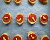 Zöldborsós brokkolikrémleves pirított gombával szalámis bagettel recept fázis 4 fotója
