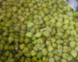 A picture of step 1 of Hara Chana (Choliya) Masala (Fresh Green Chickpea Curry) !!.