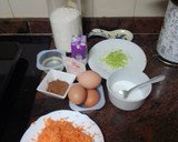 Foto del paso 1 de la receta: Bizcocho de zanahoria, lima y cacao con helado