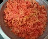A picture of step 1 of Carrot Halwa.