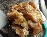 Foto del paso 3 de la receta: Brochetas de cerdo a la provenzal con arroz pink