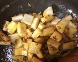 A picture of step 5 of Nepalese-style Vegetable Curry - vegan.