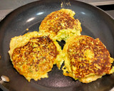 Foto del paso 7 de la receta: Tortitas de calabaza y col
