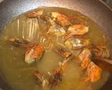 A picture of step 2 of Cheesy Baked Tiger Prawns with Yi Mein Noodles.