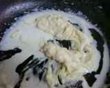 A picture of step 3 of Velvety Cream Pasta.